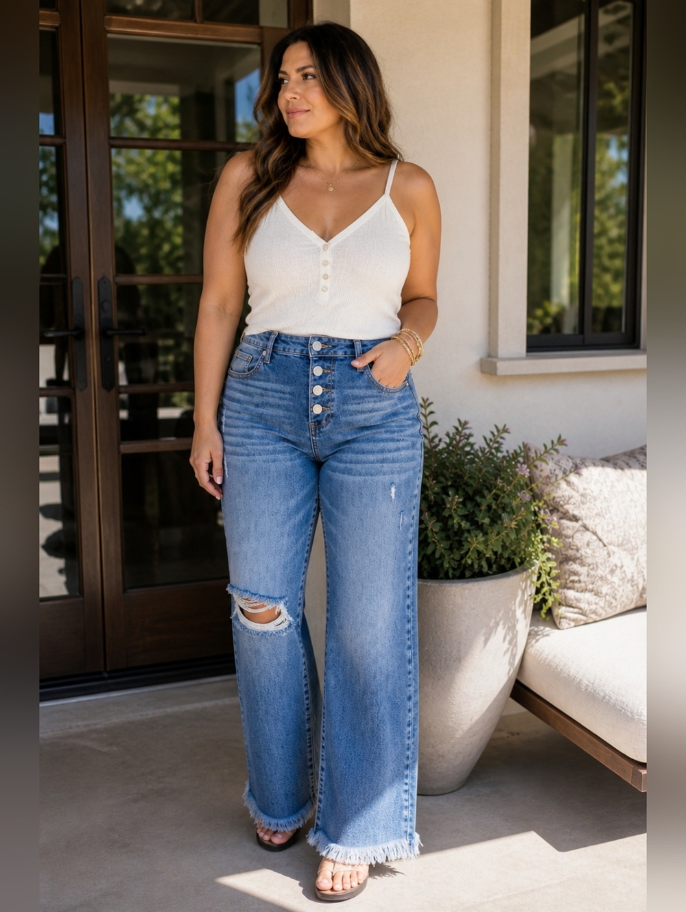 Risen Mid-Rise Button Down Wide Leg Jeans